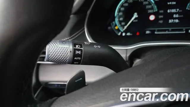 Genesis GV80 — Фото автомобиля 29