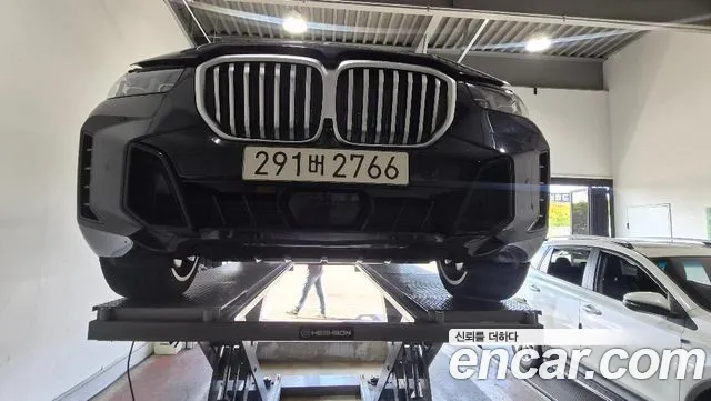 Фотография автомобиля — BMW X5 G05