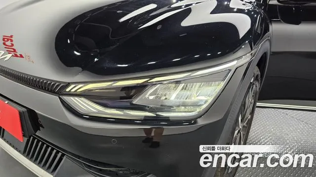 Kia EV6 — Фото автомобиля 22