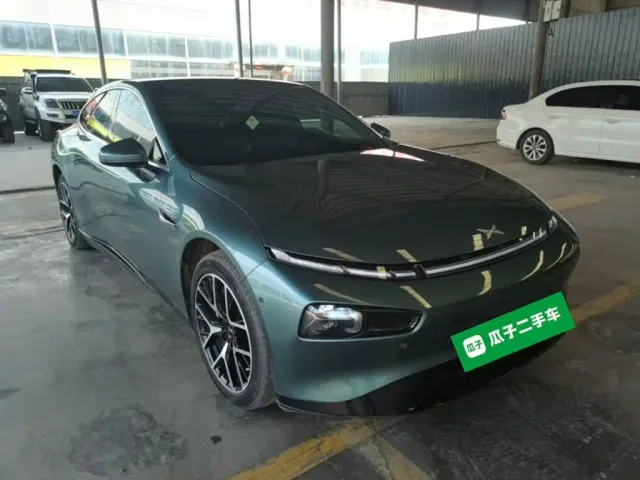 Xpeng P7 — Фото автомобиля 3