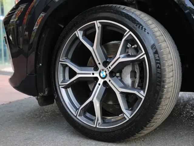 BMW X5 — Фото автомобиля 22
