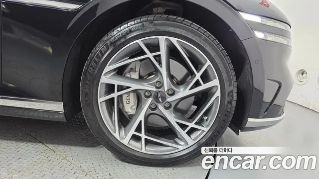 Genesis G90 RS4 — Фото автомобиля 6