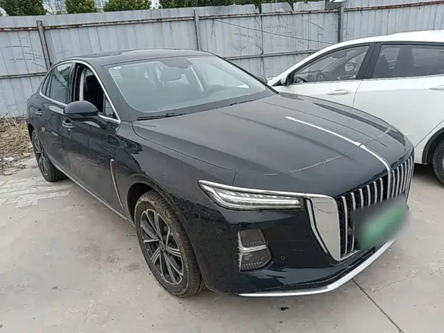 Hongqi H5 PHEV — Фото автомобиля 3