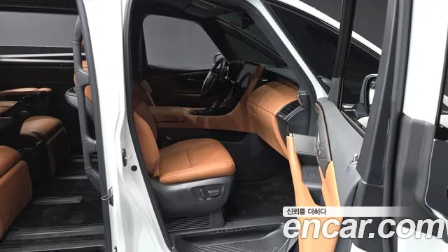 Toyota Alphard — Фото автомобиля 11