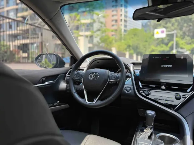 Toyota Camry — Фото автомобиля 14