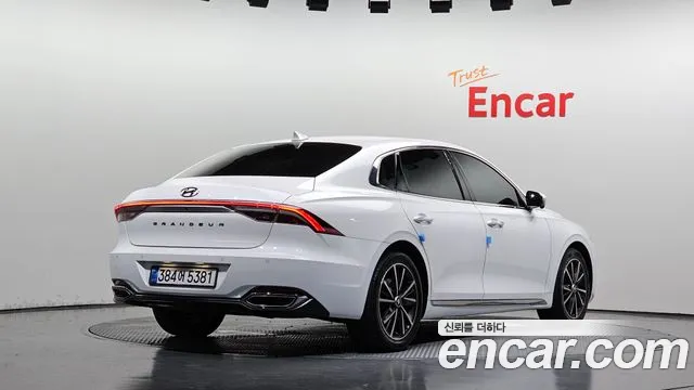 Hyundai Grandeur Новый Grandeur IG — Фото автомобиля 2