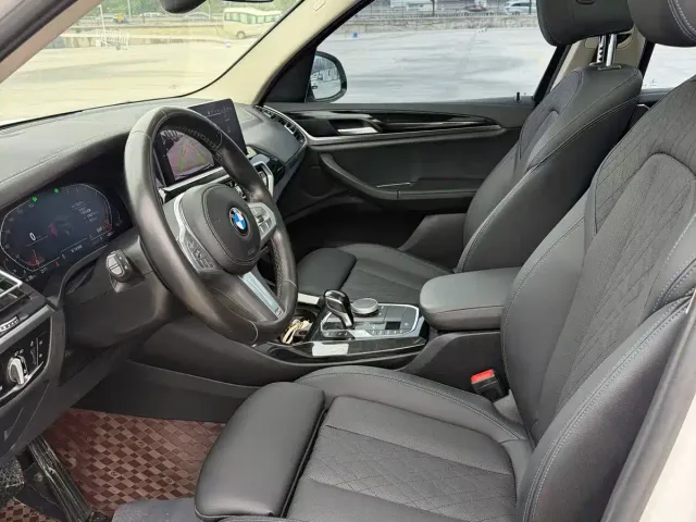 BMW X3 — Фото автомобиля 4