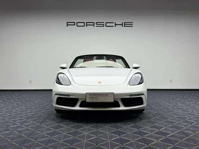 Porsche 718 — Фото автомобиля 8