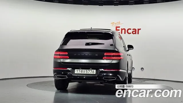 Genesis GV80 — Фото автомобиля 4