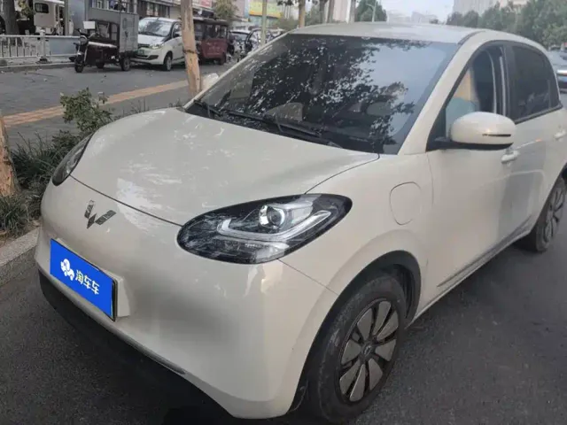 Фотография автомобиля — Wuling Bingo