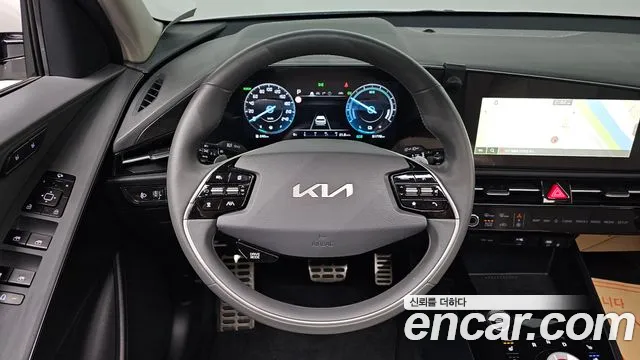 Kia Niro The All New Niro Signature — Фото автомобиля 14