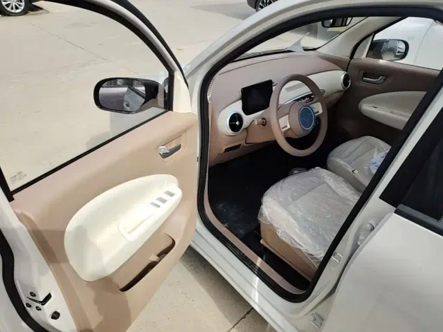 Wuling Hongguang Mini EV — Фото автомобиля 15