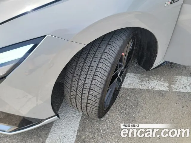 Hyundai Avante CN7 — Фото автомобиля 5