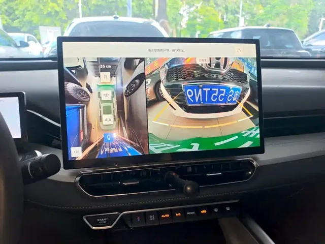 Geely Xingrui — Фото автомобиля 12
