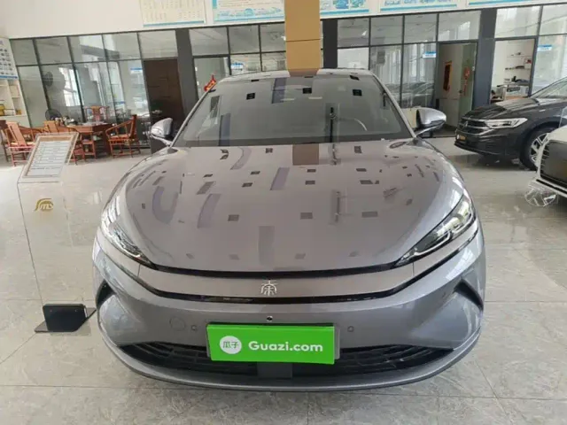 BYD Qin L — Фото автомобиля 2