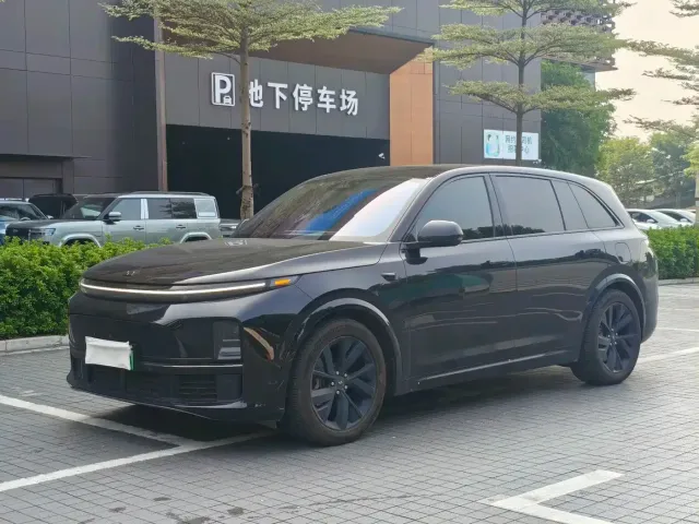 Фотография автомобиля — Li Auto L7