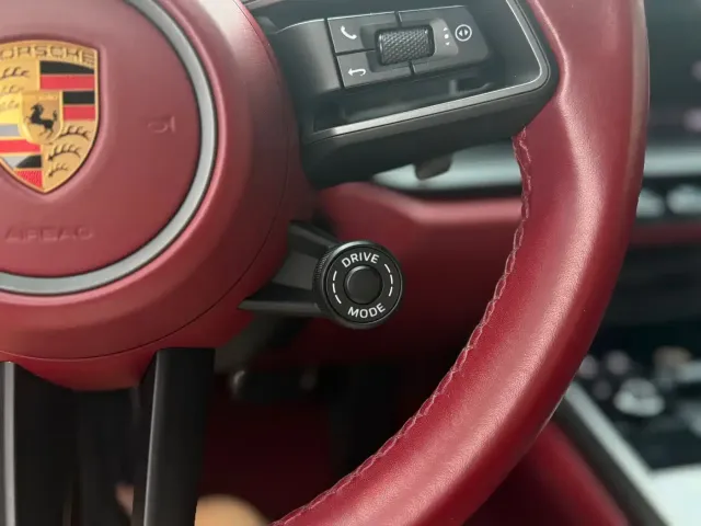 Porsche 911 — Фото автомобиля 11