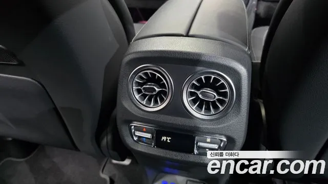 Mercedes-Benz G-Class — Фото автомобиля 28