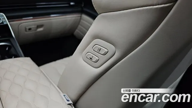Genesis GV80 — Фото автомобиля 27