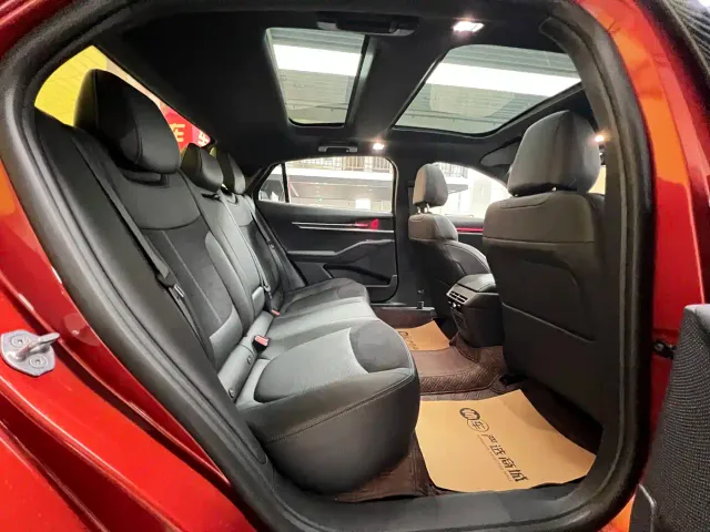 Ford Mondeo — Фото автомобиля 10