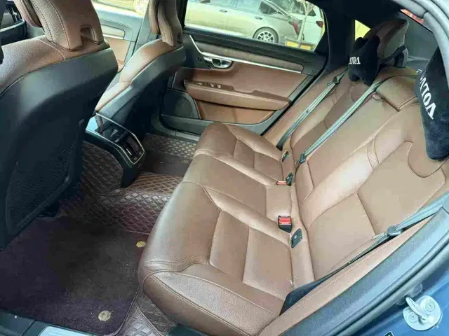 Volvo S90 — Фото автомобиля 4