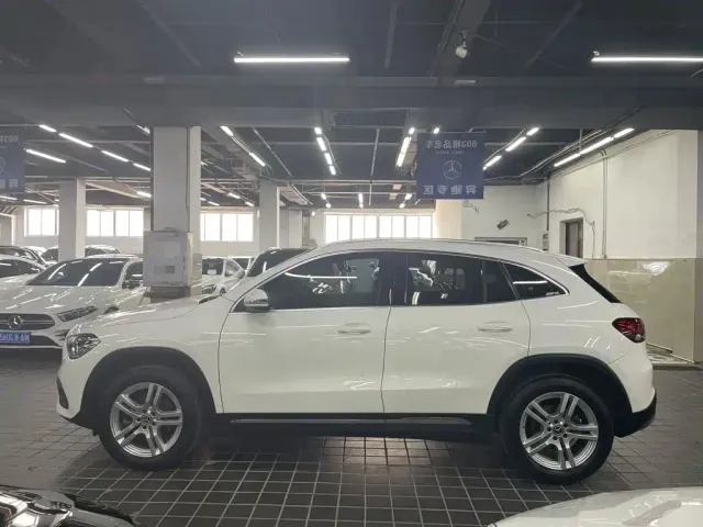 Mercedes-Benz GLA-Class — Фото автомобиля 3