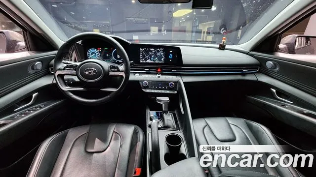 Hyundai AVANTE Avante (CN7) — Фото автомобиля 7