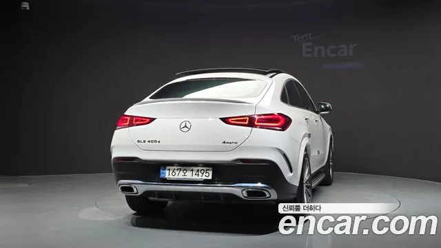 Mercedes-Benz GLE-Class — Фото автомобиля 4