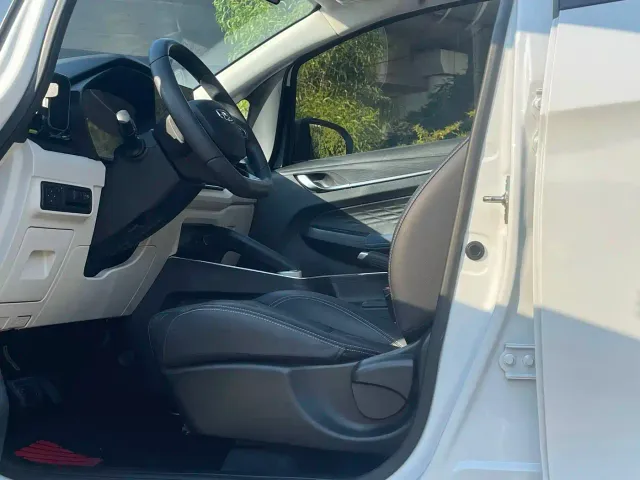 Geely Geometry EX3 Kung Fu Bull — Фото автомобиля 14