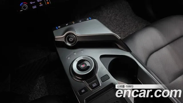 Kia EV6 — Фото автомобиля 9
