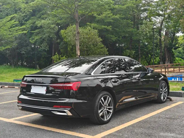 Audi A6L — Фото автомобиля 6