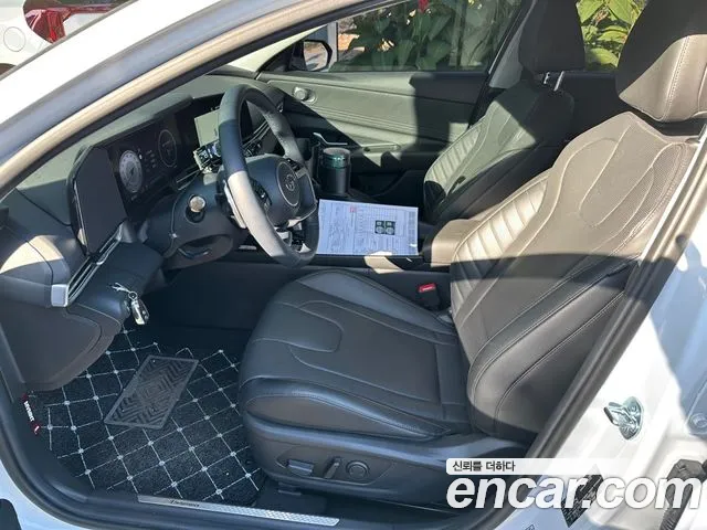 Hyundai Avante — Фото автомобиля 5