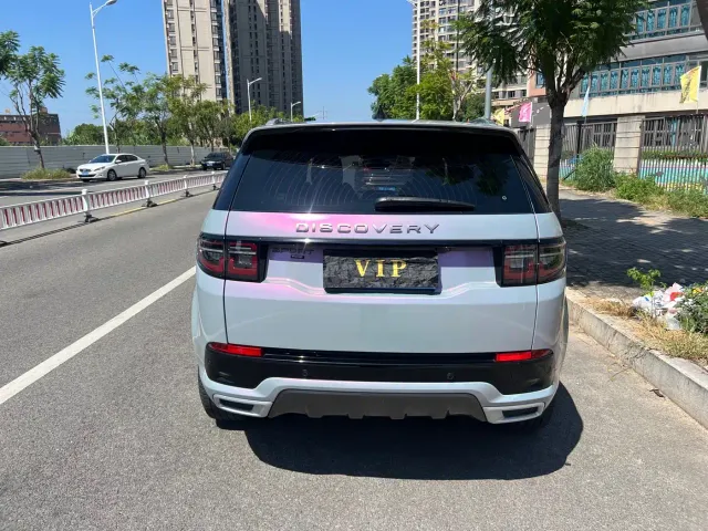 Land Rover Discovery Sport — Фото автомобиля 9