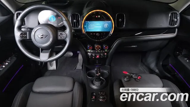 Фотография автомобиля — Mini Countryman