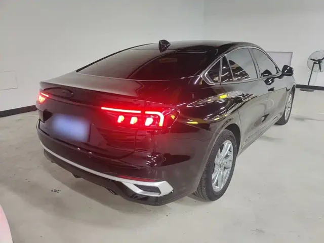 Ford Mondeo — Фото автомобиля 6