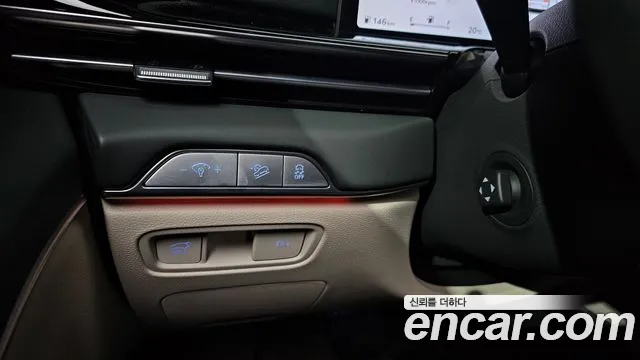 Genesis GV80 — Фото автомобиля 24
