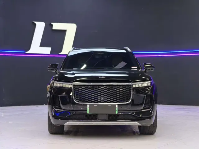 Li Auto ONE — Фото автомобиля 2