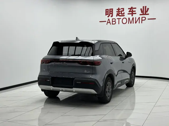 BYD Yuan UP — Фото автомобиля 9
