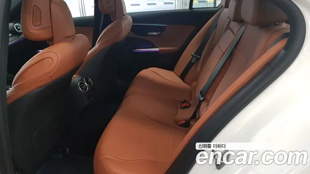 Mercedes-Benz C-Class — Фото автомобиля 10
