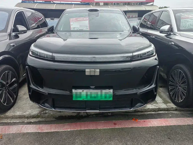 Geely Galaxy M9 — Фото автомобиля 3