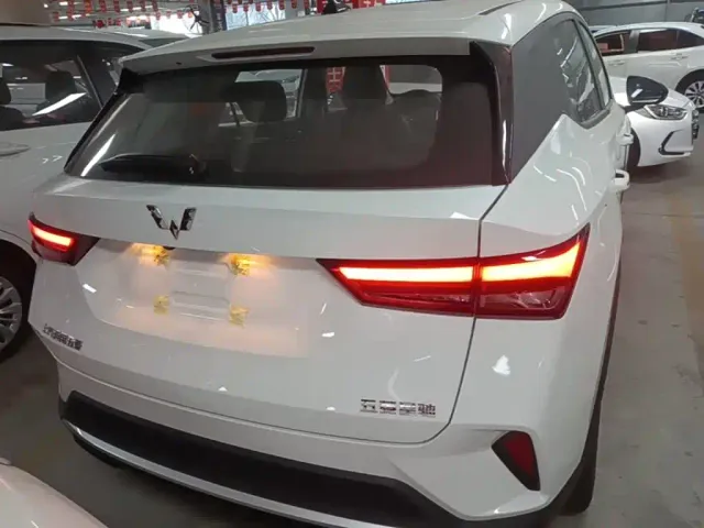 Wuling Xingchi — Фото автомобиля 5