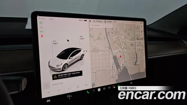 Tesla Model 3 — Фото автомобиля 19