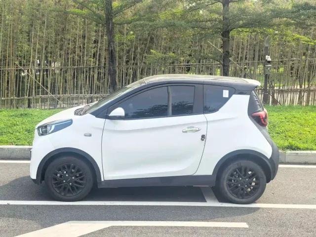 Chery eQ1 — Фото автомобиля 7