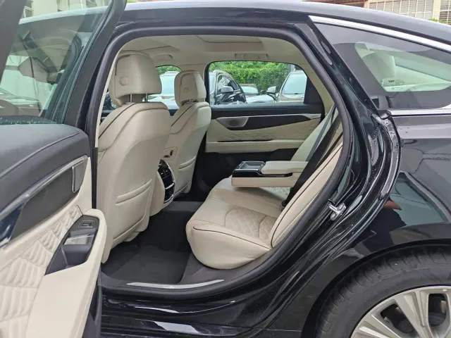 Cadillac CT6 — Фото автомобиля 9