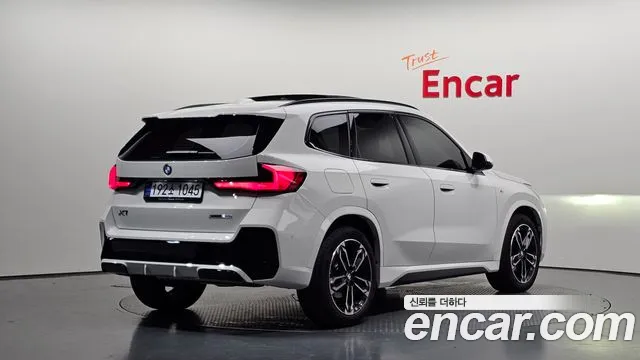 BMW X1 — Фото автомобиля 2