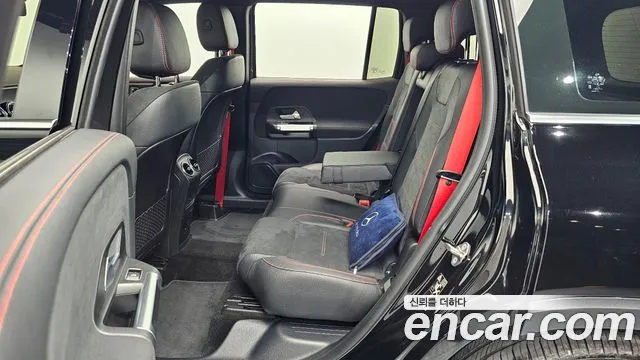 Mercedes-Benz GLB-Class — Фото автомобиля 11