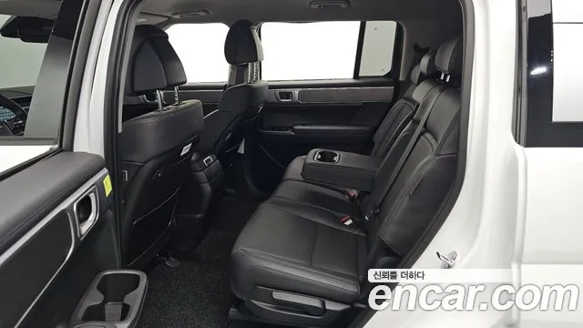 Hyundai Santa Fe — Фото автомобиля 16