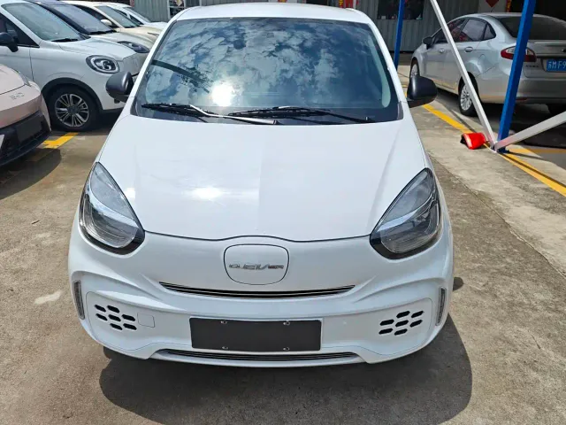 Roewe Clever — Фото автомобиля 2
