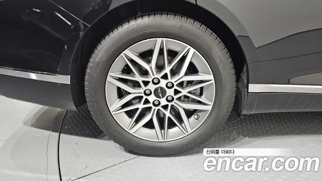 Genesis G80 Бензин 2.5 турбо 2WD — Фото автомобиля 5