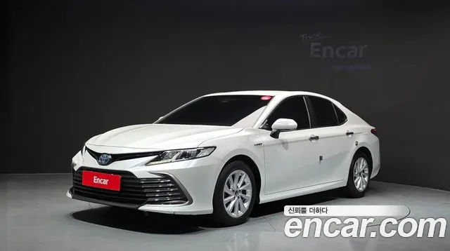 Toyota Camry — Фото автомобиля 8